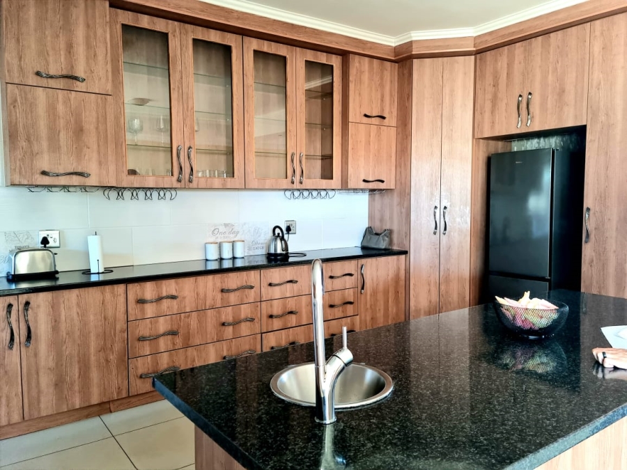 3 Bedroom Property for Sale in Tlhageng Northern Cape
